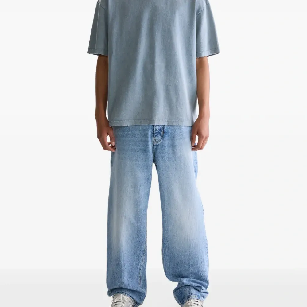 Футболка с необработанным краем