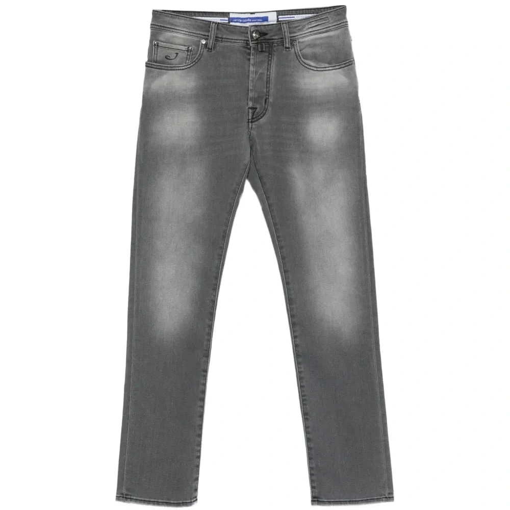 Джинсы с карманами