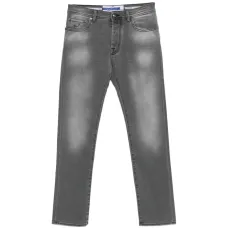 Джинсы с карманами Джинсы с карманами