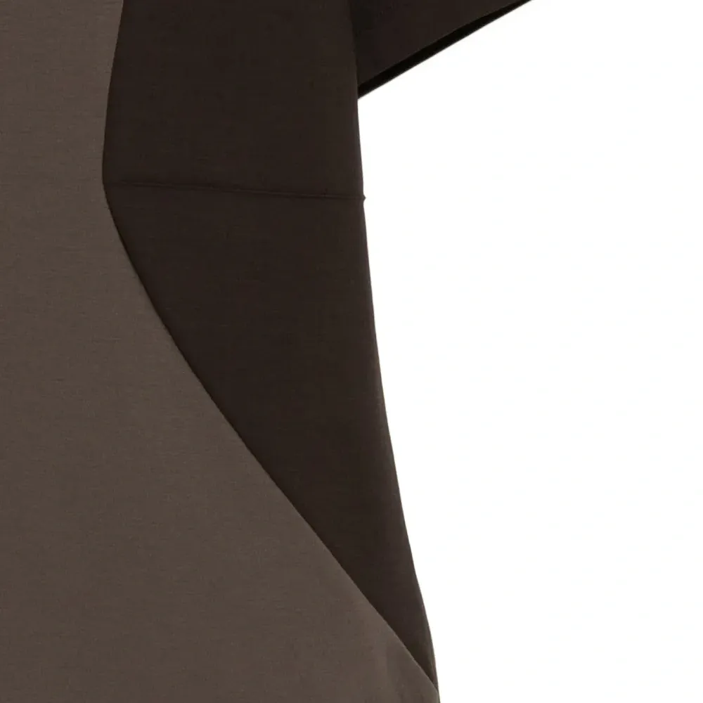 Футболка в стиле колор-блок