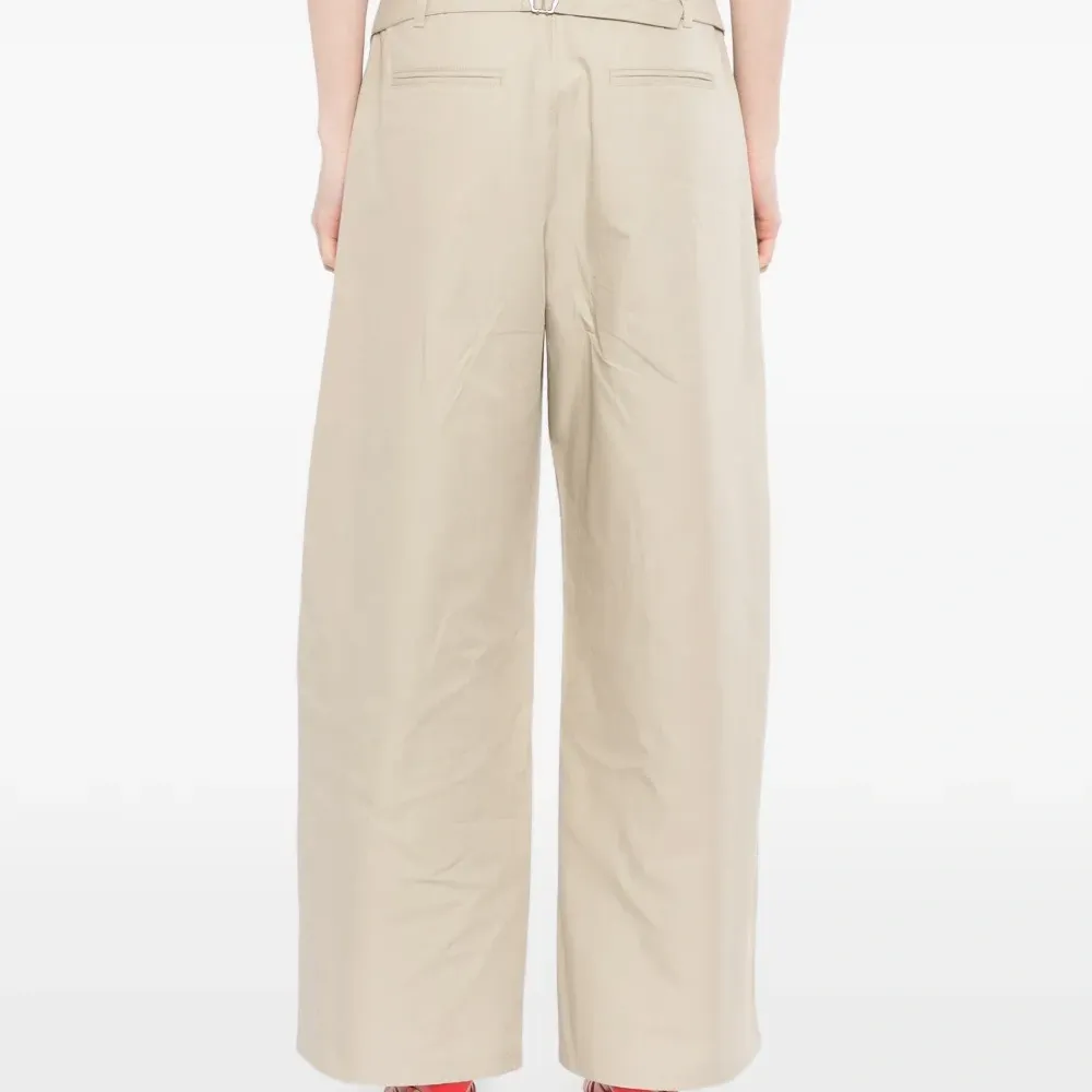 Брюки широкого кроя