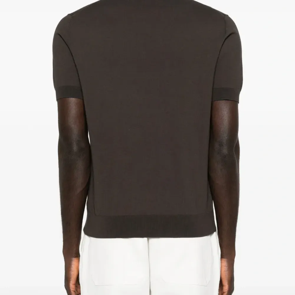 Футболка с короткими рукавами