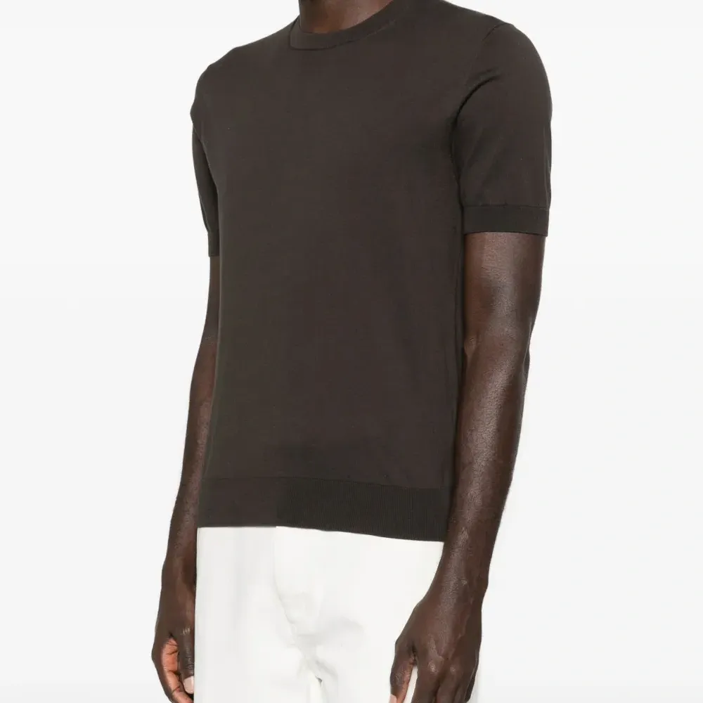 Футболка с короткими рукавами