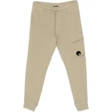 Спортивные брюки с накладными карманами и нашивкой-логотипом