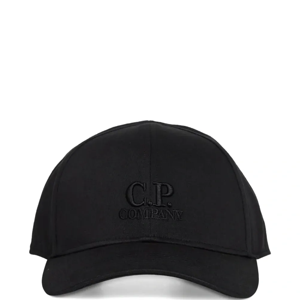 Бейсболка с вышитым логотипом Бейсболка с вышитым логотипом