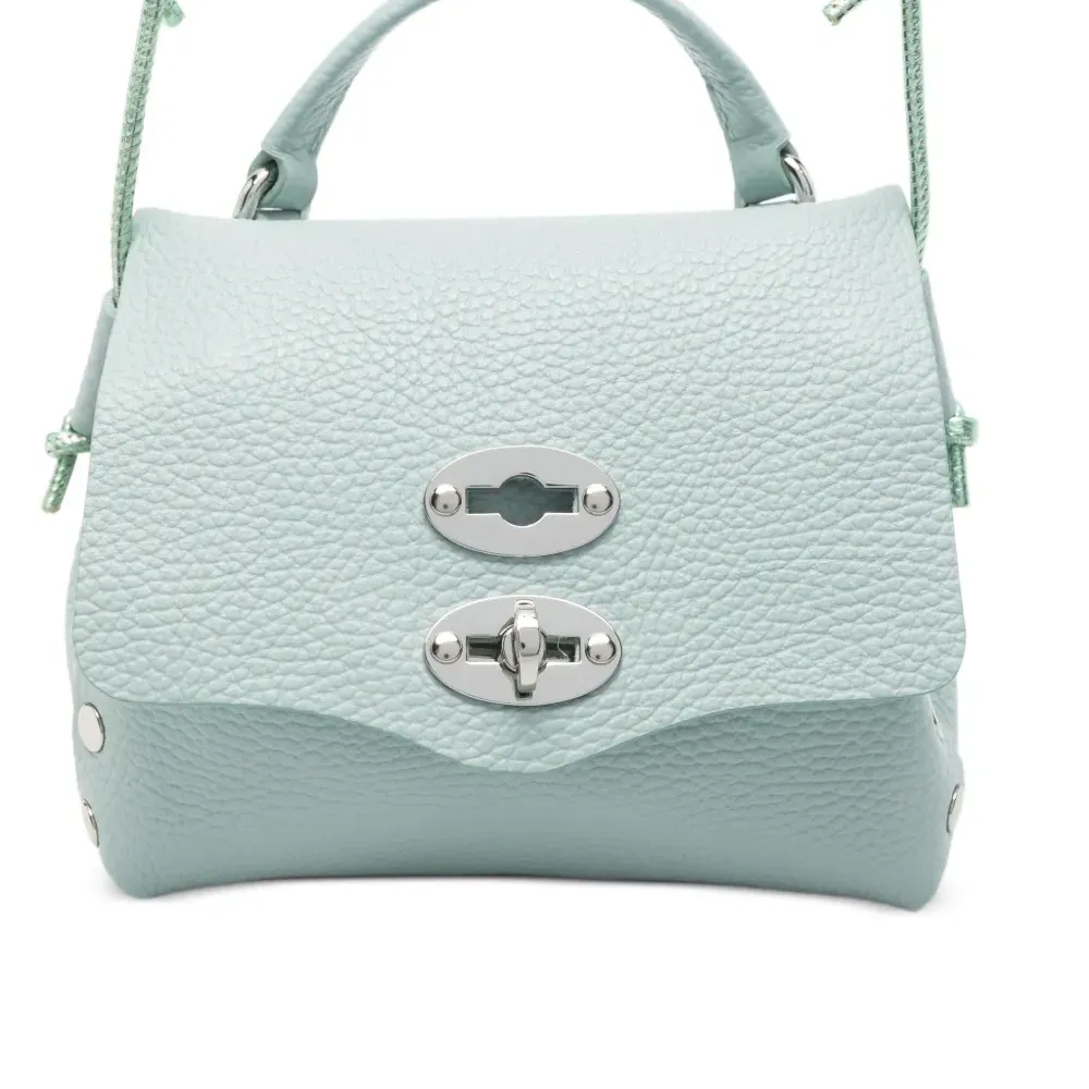 Сумка на плечо Postina с заклепками Сумка на плечо Postina с заклепками