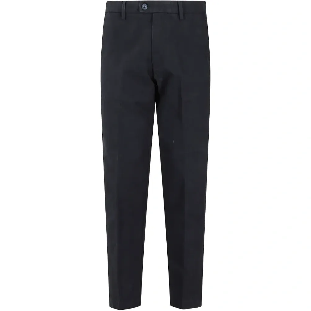 Брюки на пуговицах