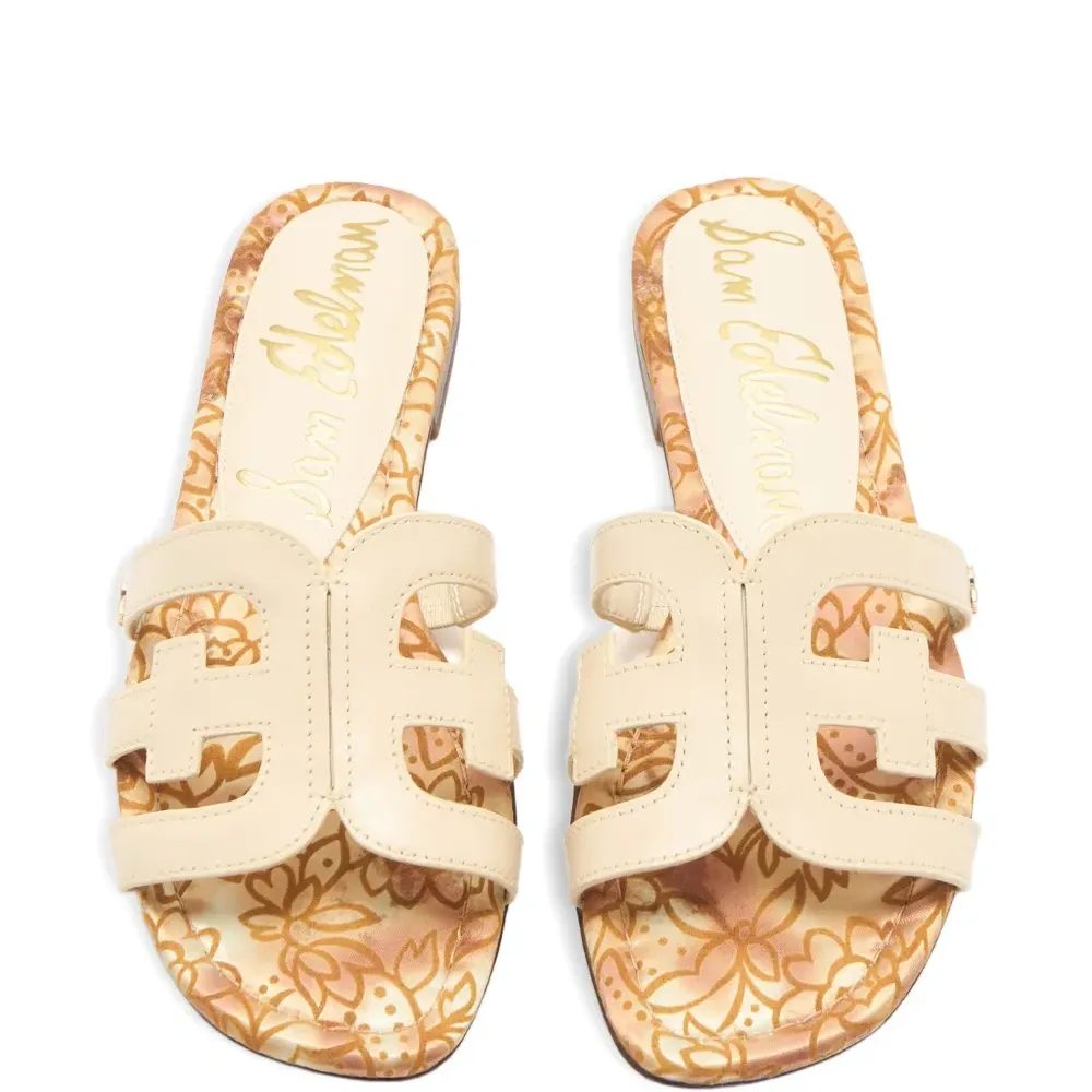 Сандалии Bay с вырезами