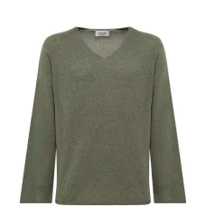 Джемпер с V-образным вырезом и длинными рукавами