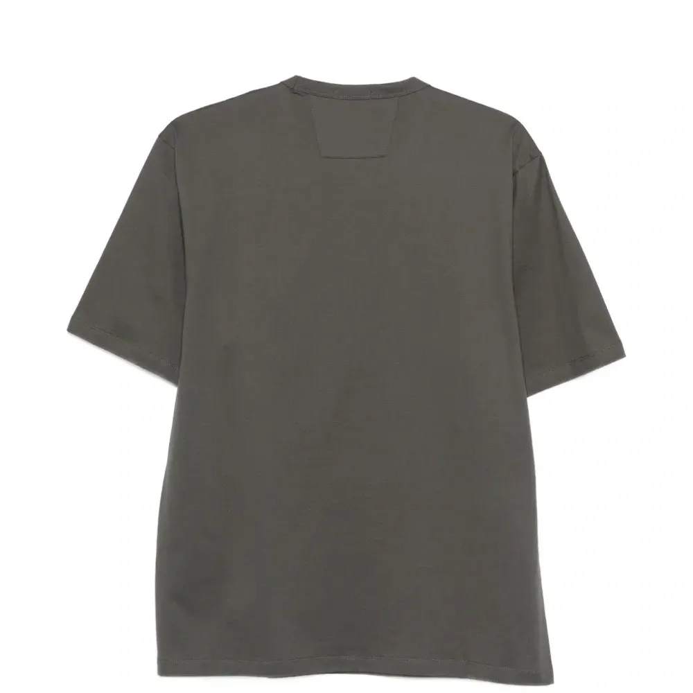 Футболка с круглым вырезом