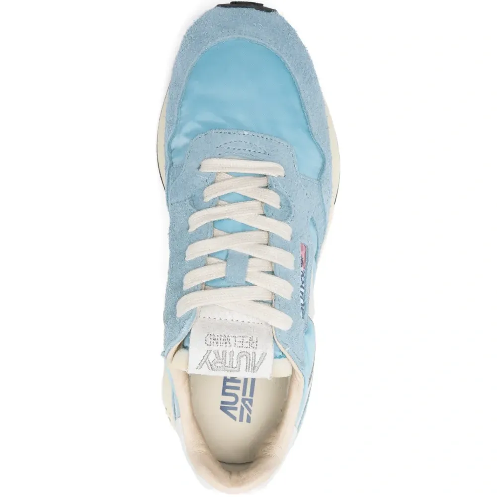 Кроссовки Reelwind на шнуровке Кроссовки Reelwind на шнуровке