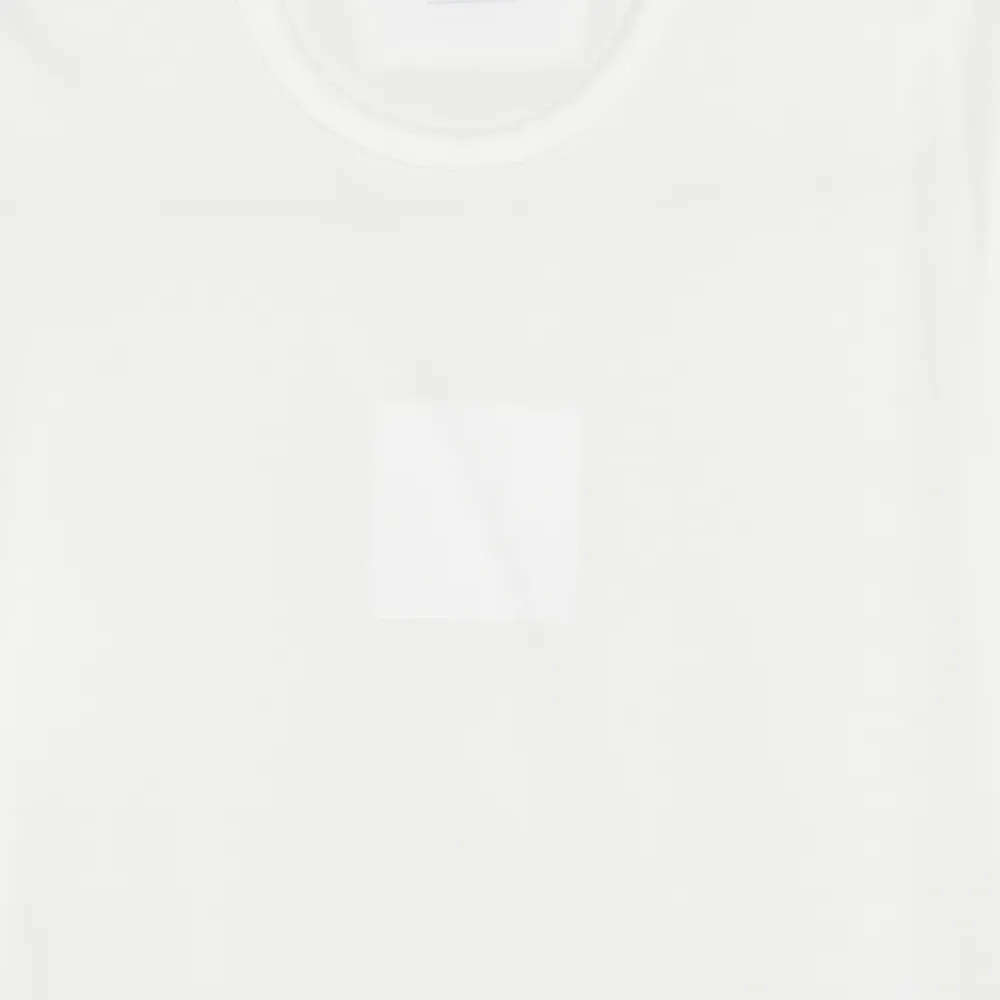 Футболка с логотипом