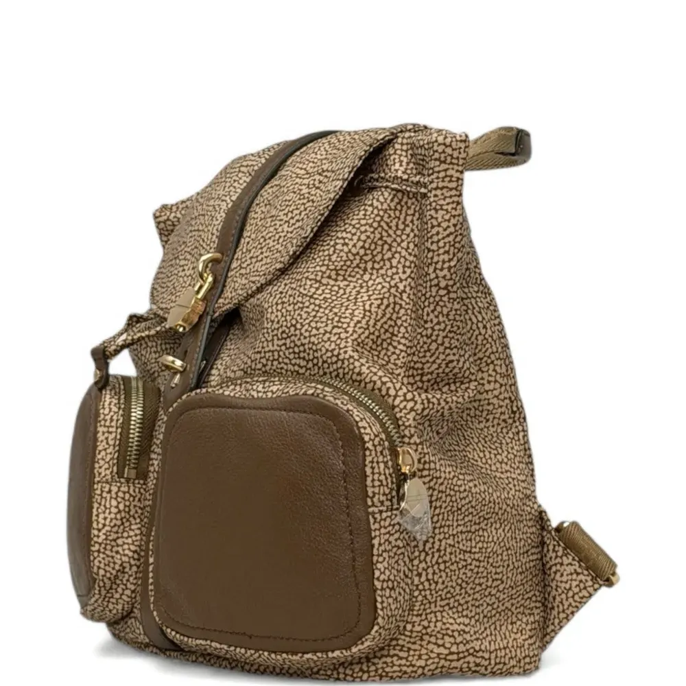 Рюкзак с клапаном и принтом