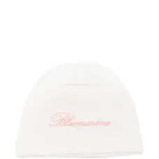 Шапка с вышитым логотипом