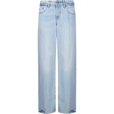 Свободные джинсы с заниженной посадкой