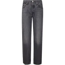 Джинсы из денима в стиле 90-х Джинсы из денима в стиле 90-х