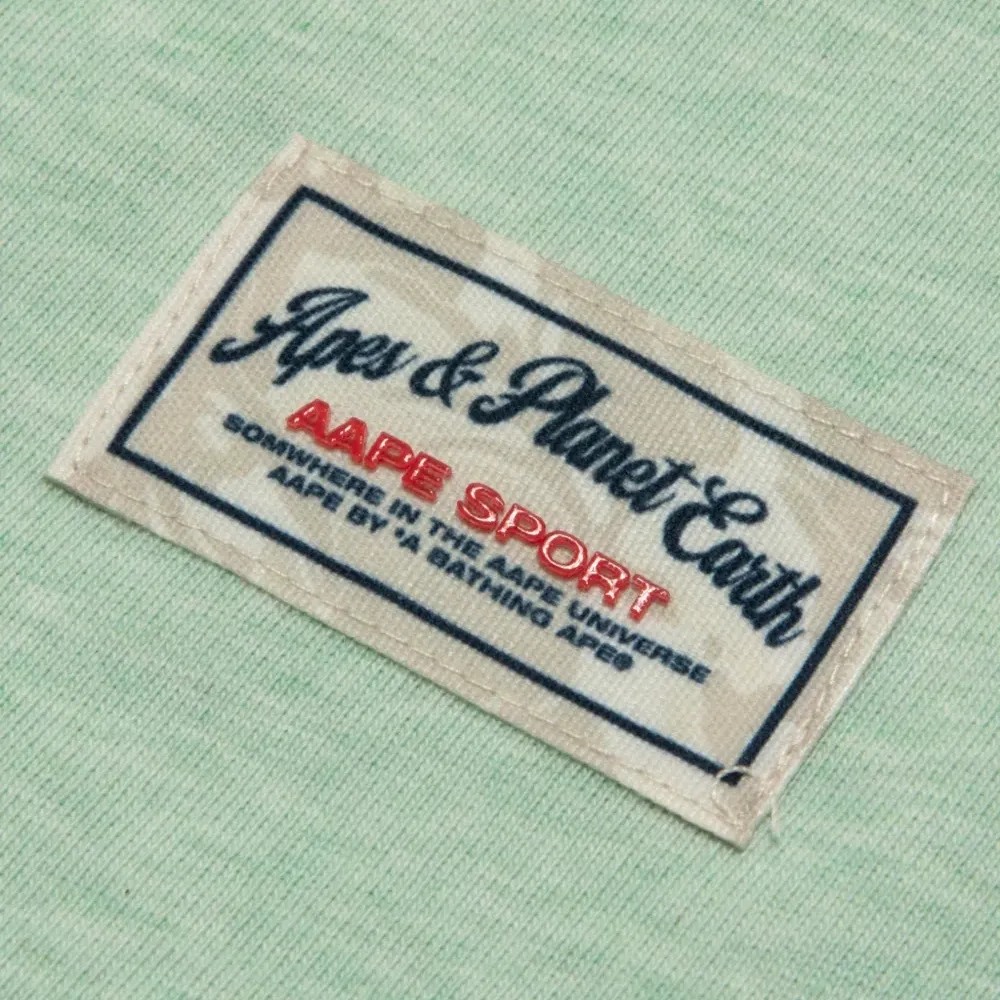 Футболка с вышивкой