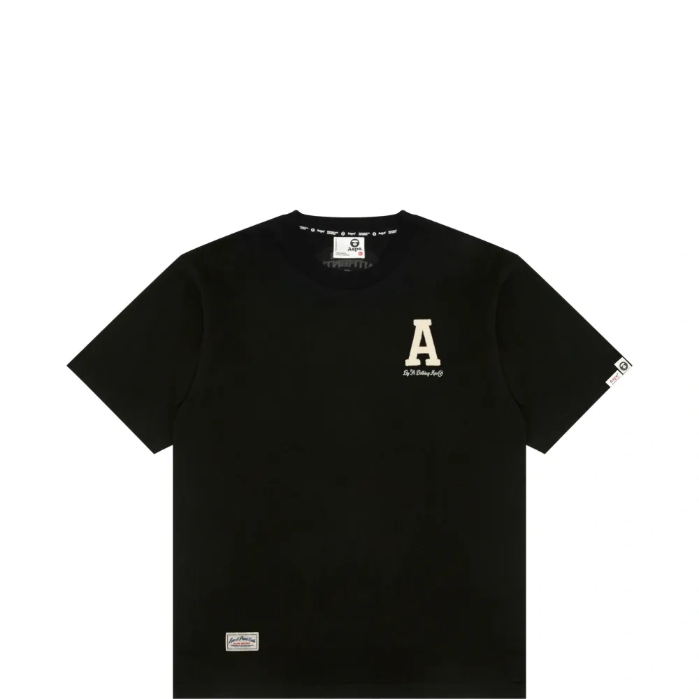 Футболка с аппликацией