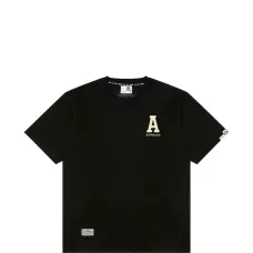 Футболка с аппликацией