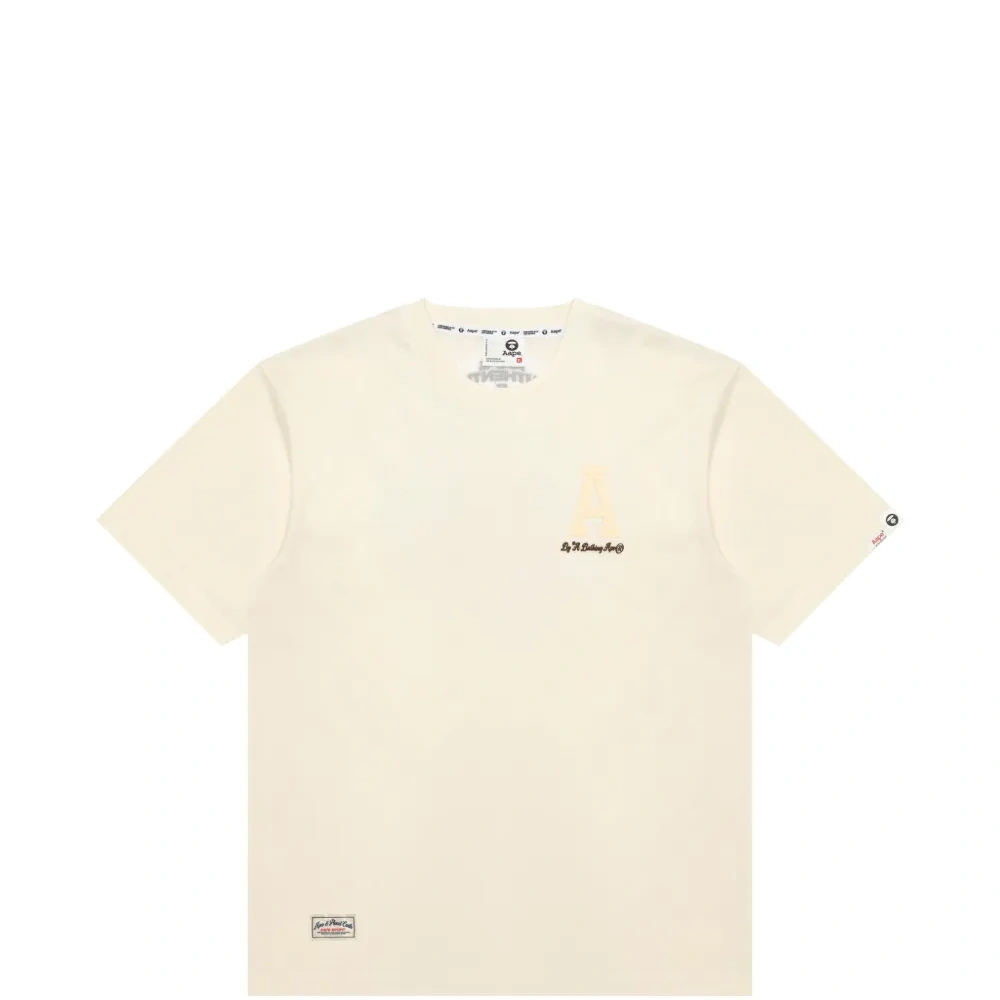 Футболка с аппликацией