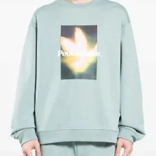 Свитшот с круглым вырезом