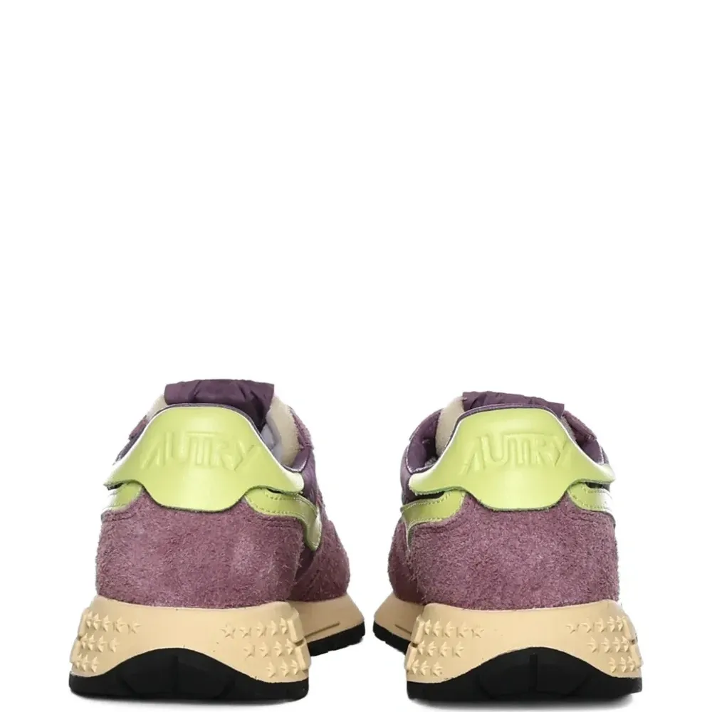 Кожаные кроссовки с сетчатой вставкой Кожаные кроссовки с сетчатой вставкой