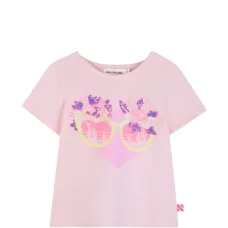 Футболка, украшенная пайетками