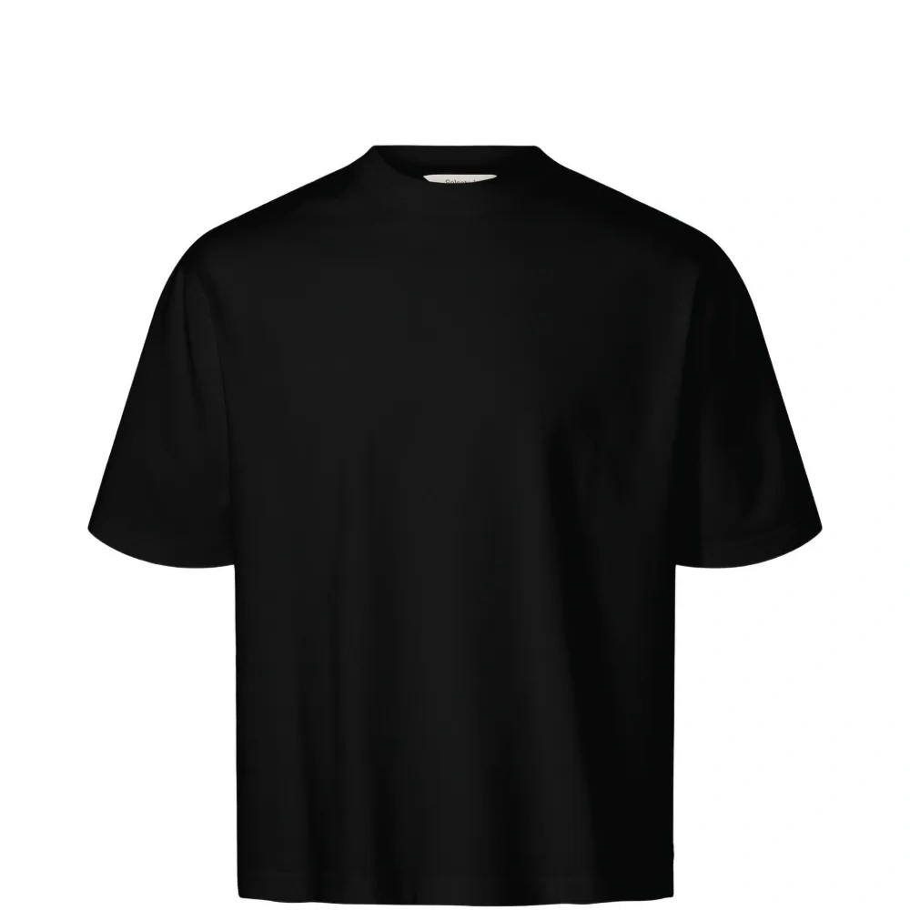 Футболка с круглым вырезом