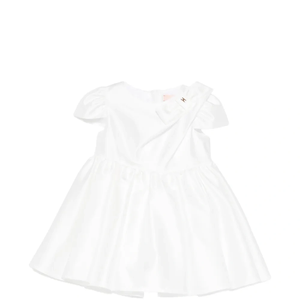 Платье с бантом