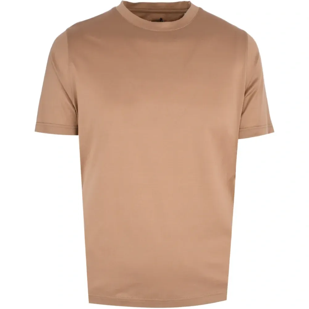 Футболка с короткими рукавами