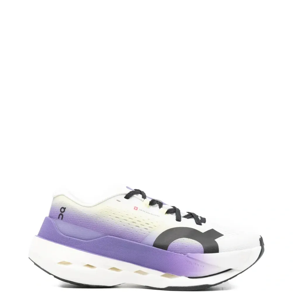 Кроссовки Cloudboom Max на шнуровке