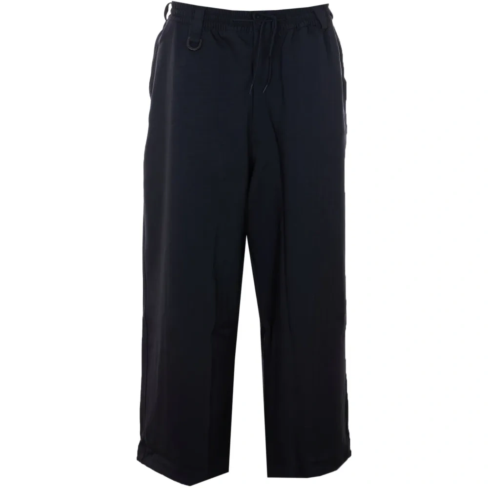 Широкие спортивные брюки на резинке