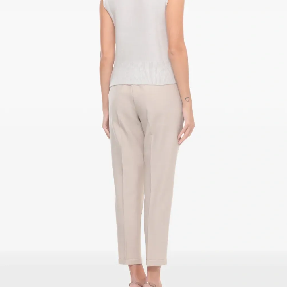 Безрукавный трикотаж