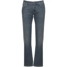 Джинсы с карманами