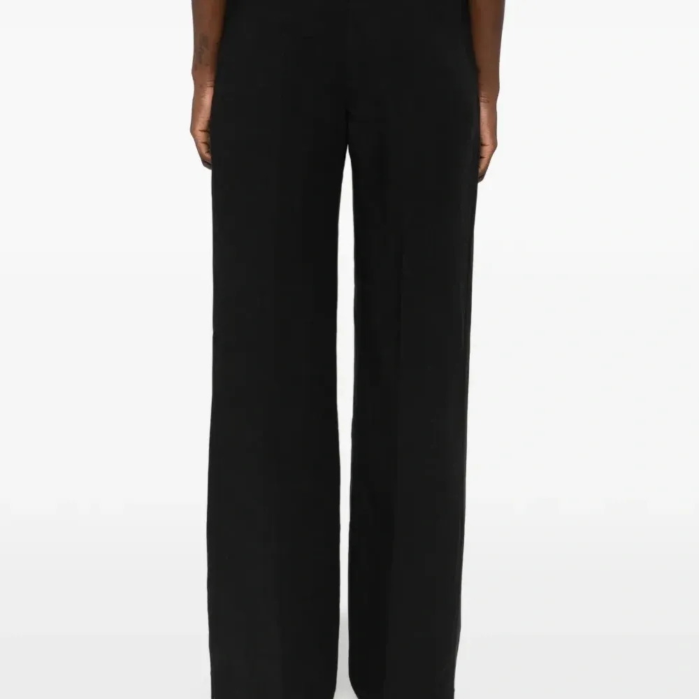 Брюки с поясом с логотипом