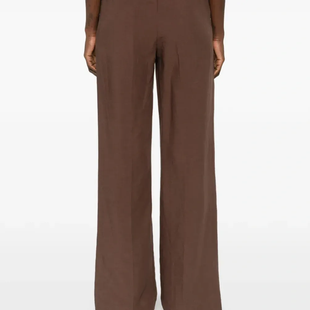 Брюки на эластичном поясе