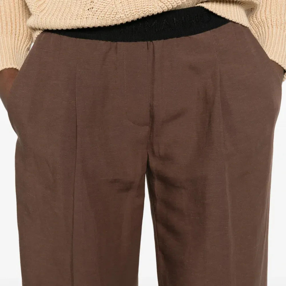 Брюки на эластичном поясе