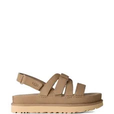 Босоножки с ремешками