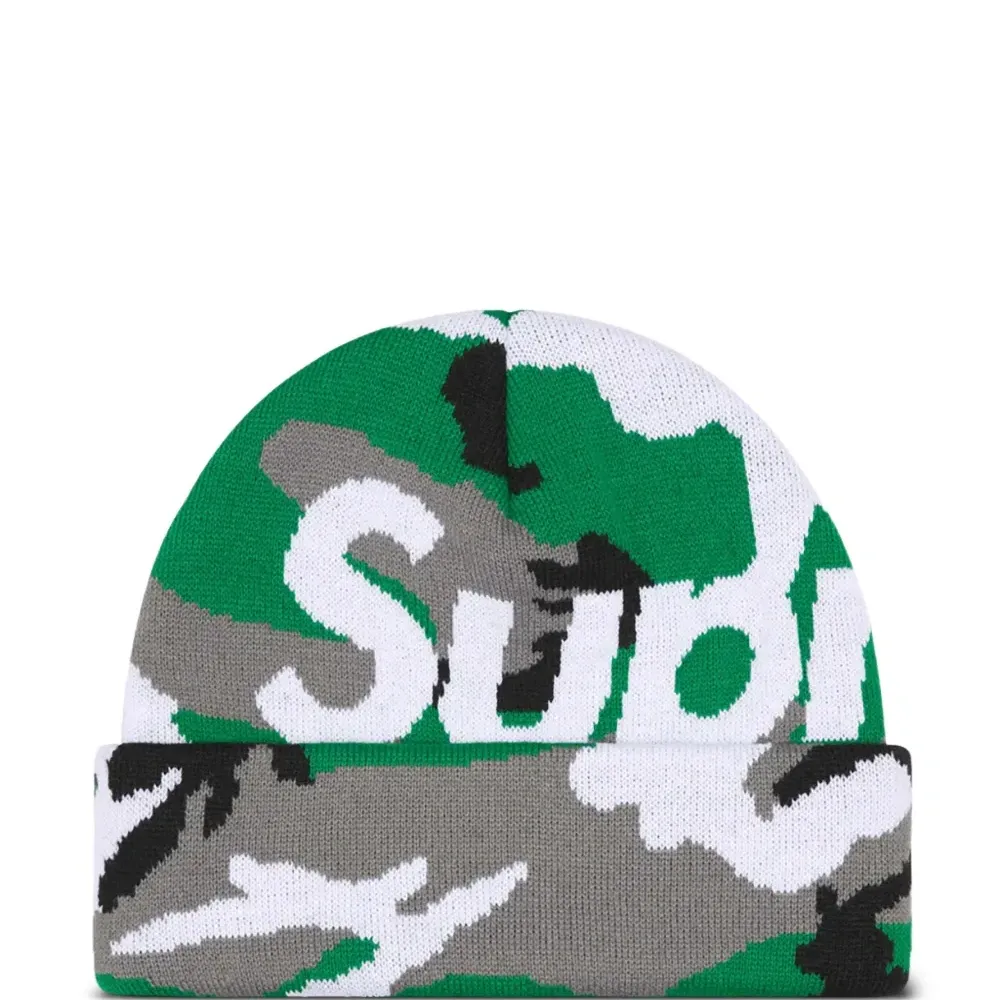 Шапка бини с камуфляжным принтом