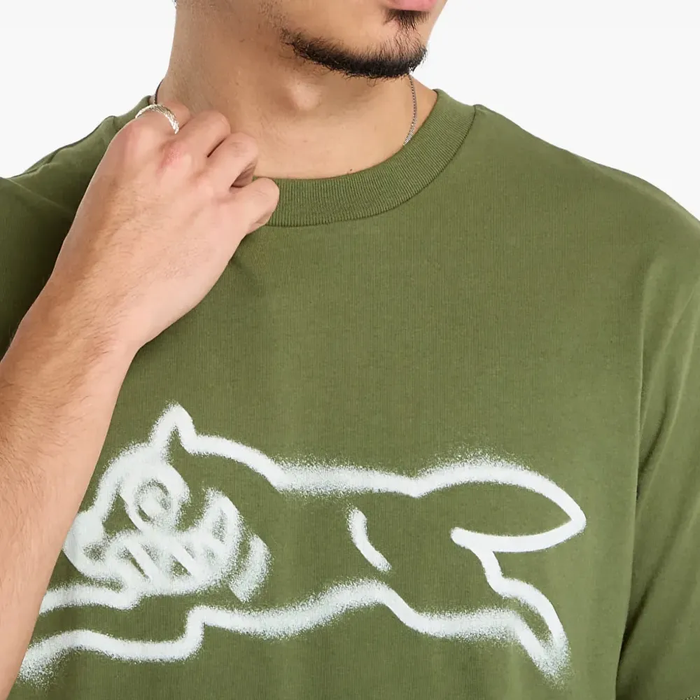 Футболка с изображением бегущей собаки в стиле аэрографа