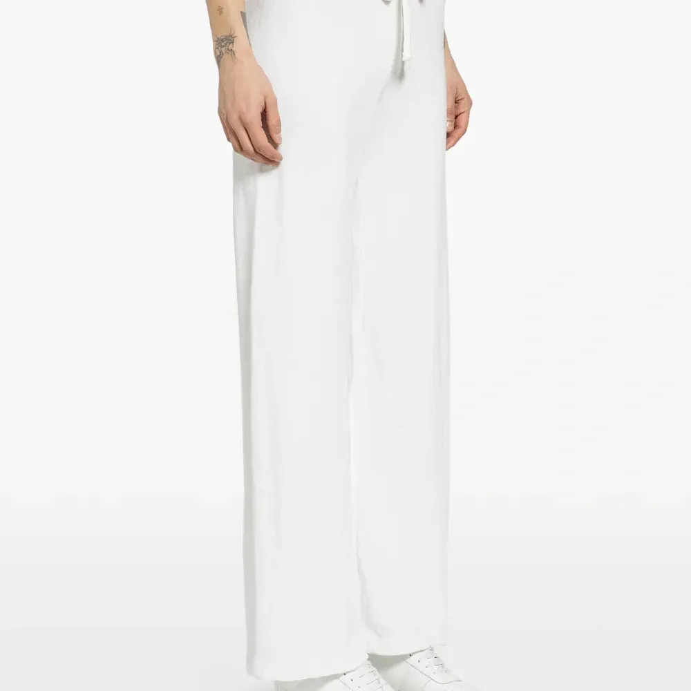 Брюки широкого кроя