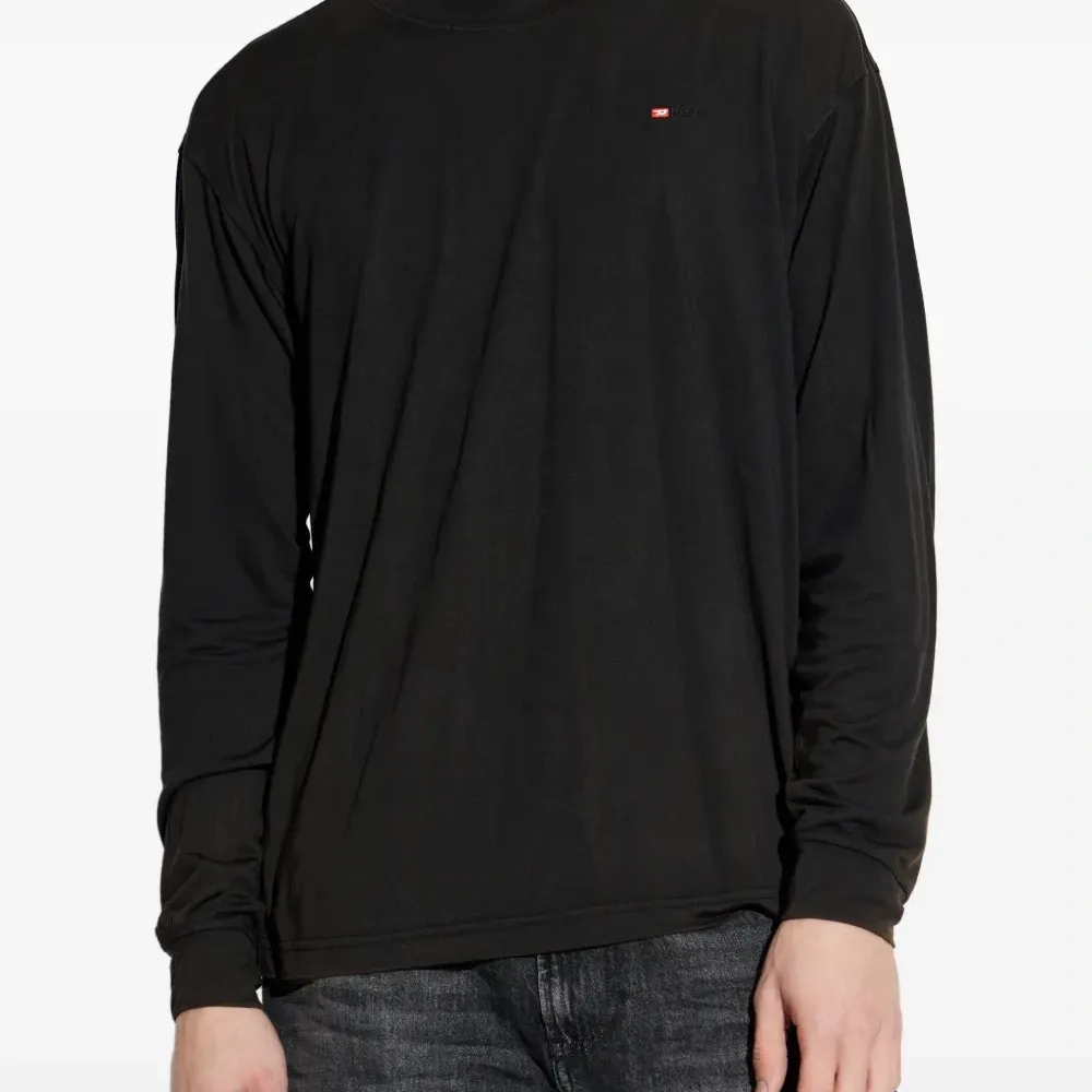 Футболка с длинными рукавами Футболка с длинными рукавами