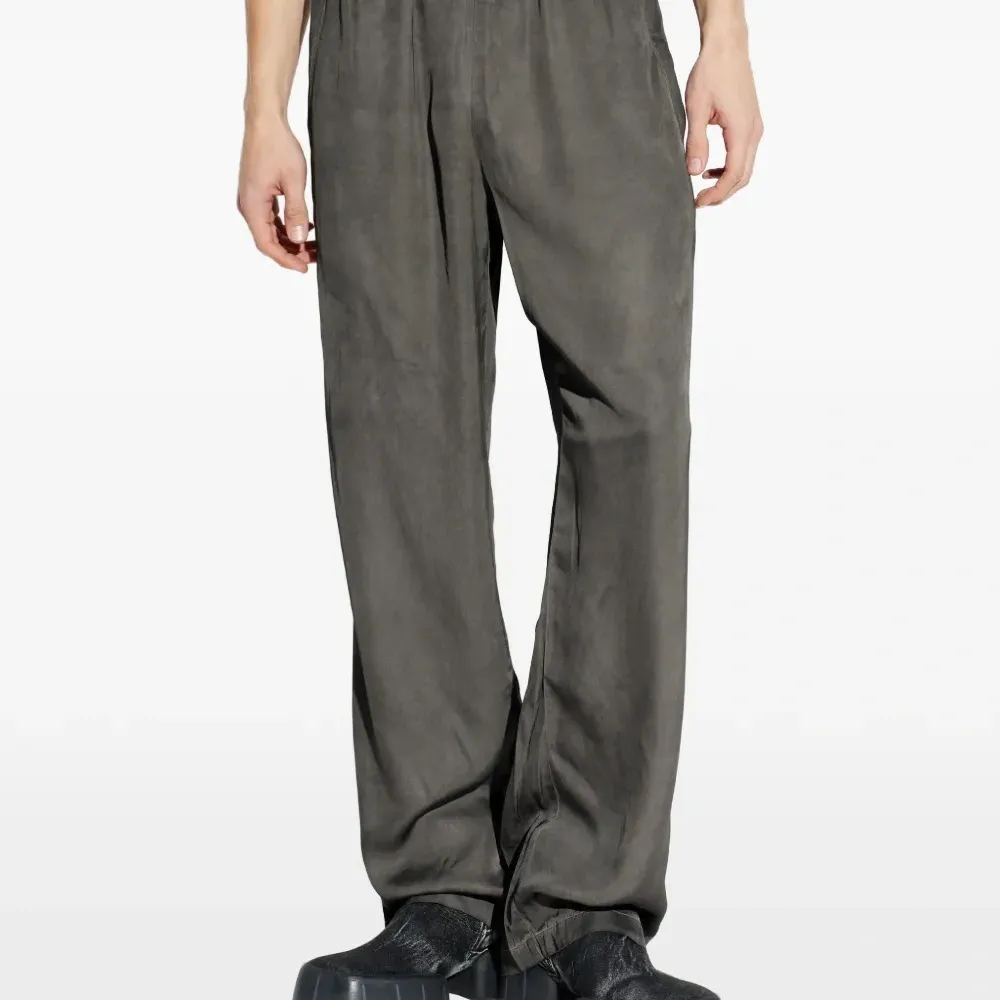 Брюки на резинке