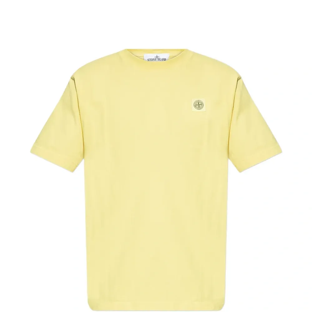 Футболка с нашивкой-логотипом