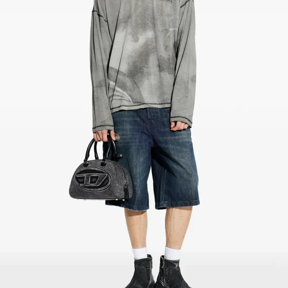 Футболка с длинными рукавами и принтом-лого