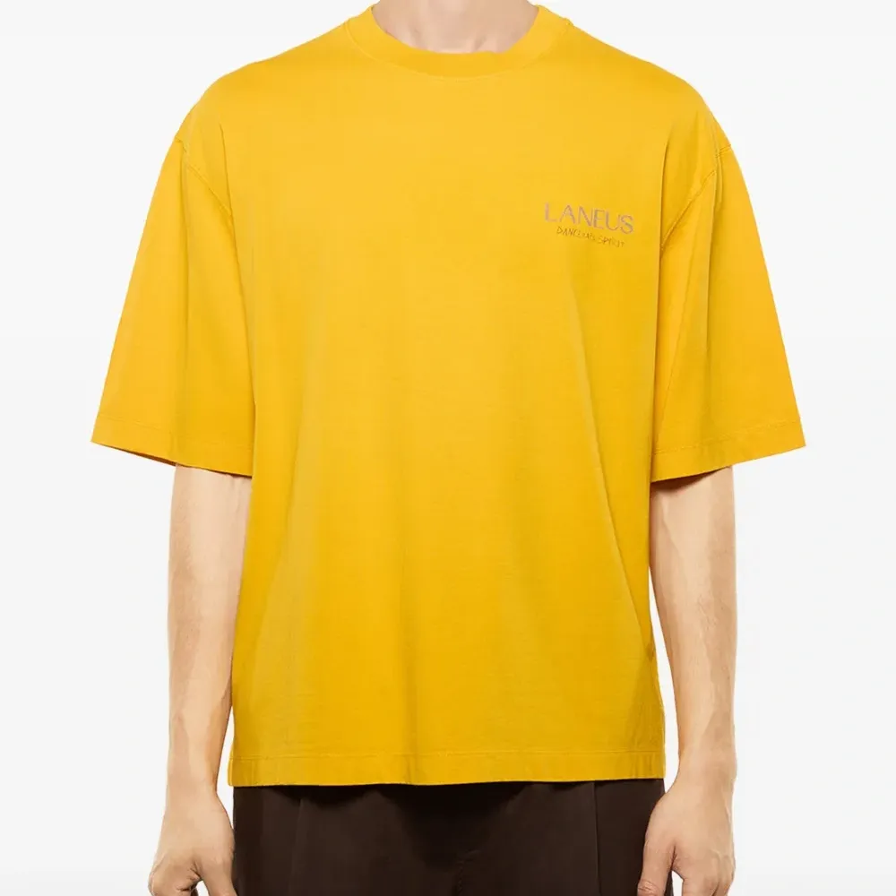 Футболка с графическим принтом