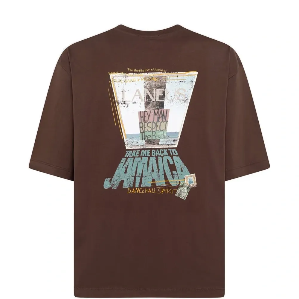 Футболка с графическим принтом