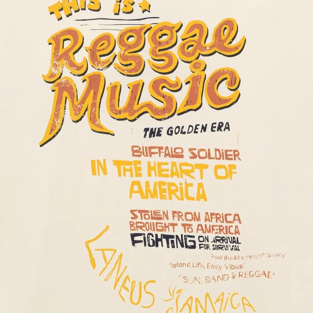 Футболка с графическим принтом