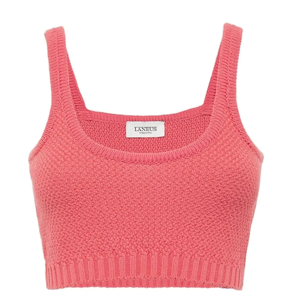 Вязаный укороченный топ