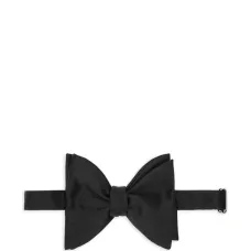 Галстук-бабочка из шелка с опущенным концом Галстук-бабочка из шелка с опущенным концом